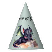 Schlafender Drache mit grünen Flügeln  Partyhütchen (Vorderseite)