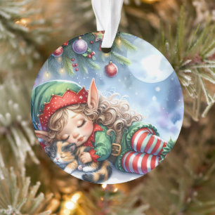 Schlafender Weihnachtself mit Calico-Kätzchen Ornament