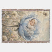 Schlafendes Baby in blauer Blume Decke (Vorderseite)