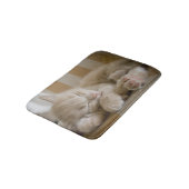 Schlafenkätzchen Badematte (Schrägansicht)