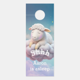 Schlafenszeit für ein Baby Lamm Türanhänger