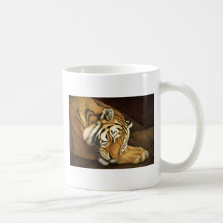Schlafentiger Kaffeetasse