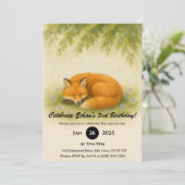 Schlaffox unter Herbstleadern Geburtstag Einladung (Stehend Vorderseite)