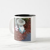 Schlafgartenknochen Zweifarbige Tasse (Vorderseite Links)