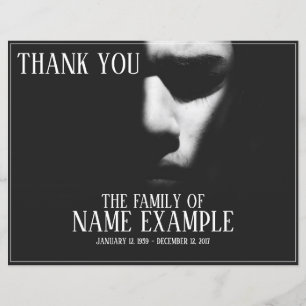 Schlafgesicht im Halbschatten