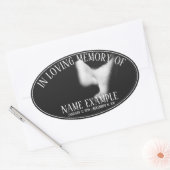 Schlafgesicht im Halbschatten Ovaler Aufkleber (Umschlag)