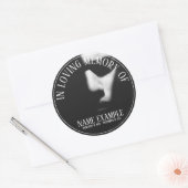 Schlafgesicht im Halbschatten Runder Aufkleber (Umschlag)