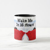 Schlafkätzchen im hellen roten Korb Tasse (Zentrum)