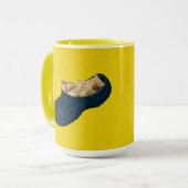 Schlafkätzchen mit Croc Shoe, Tasse Kaffee (Vorderseite Links)