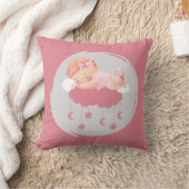 Schlafkindermädchen auf Wolken rosa Kissen (Decke)