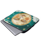 Schlafmond mit Sternen Aquamarin Personalisiert Laptopschutzhülle (Vorne Knopf)