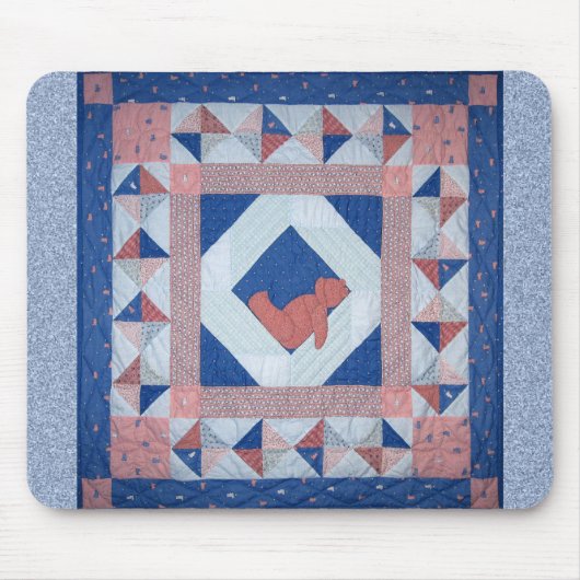 Schläfrige Bärn-Steppdecke Mousepad (Vorne)