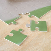 Schläfrige Katze auf farbigen Blättern Puzzle (Seite)