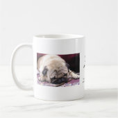 Schläfrige Mops-Kaffee-Tasse Kaffeetasse (Links)