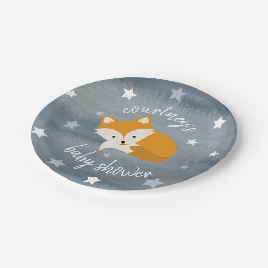 Schläfriger Fox spielt Aquarell-Babyparty die Pappteller (Schrägansicht)