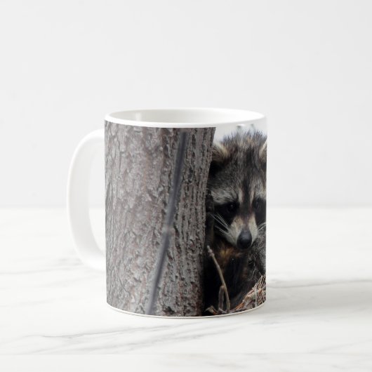 Schläfriger Waschbär Kaffeetasse (Vorderseite Links)
