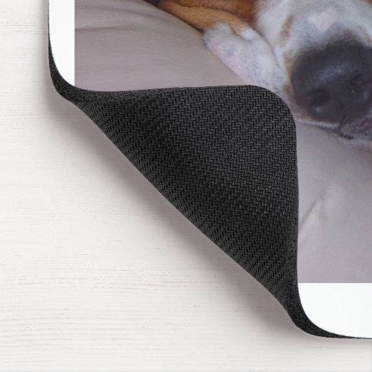Schläfriges Basset Hound Mousepad (Ecke)
