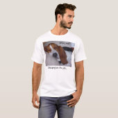 Schläfriges Basset Hound T-Shirt (Vorne ganz)