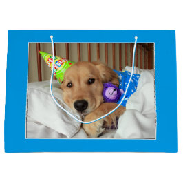 Schläfriges golden retriever im Pyjama-Geburtstag Große Geschenktüte