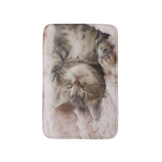 Schläfriges Kätzchen Badematte (Vorderseite Vertikal)