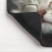 Schläfriges Kätzchen Mousepad (Ecke)