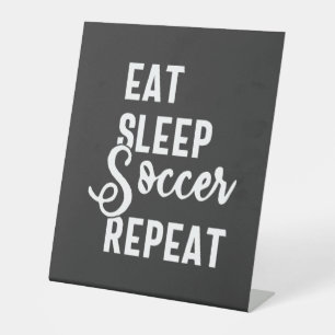 Schlafsoccer wiederholen sockelschild