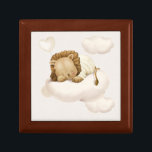 Schlafzwiebel Erinnerungskiste<br><div class="desc">Ein kleiner Löwe schläft auf einer Wolke. Whimsikale, handbemalte Wasserfarben und moderne Typografie ergänzen mein Design. Personalisieren Sie dieses niedliche Element einfach und schnell mit Ihren Daten, drücken Sie die Schaltfläche Anpassen, um es weiter zu ordnen, und formatieren Sie den Stil und die Platzierung der Elemente.</div>