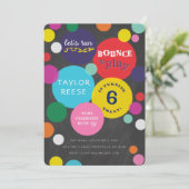 Schlag-Haus-Sprungs-Geburtstags-Einladung Einladung (Stehend Vorderseite)