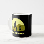 Schlagen Sie den Ultra-Trail-Run ab Kaffeetasse (Vorderseite Links)