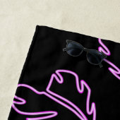 Schlägt Buns aus tropischem Nebel heraus Strandtuch (Beispiel)