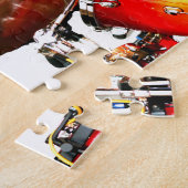 Schlagzeugerstöcke in den wirklichen Trommeln des Puzzle (Seite)