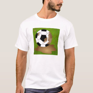 Schlammiger Fußball T-Shirt