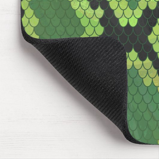 Schlange Schwarz und Grün Mousepad (Ecke)