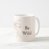 Schlangen-Druck-Schleife Sei Wild Kaffeetasse (VorderseiteRechts)