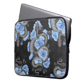 Schlangen und blaue Rose Laptopschutzhülle (Vorderseite Links)