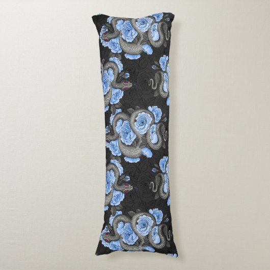 Schlangen und blaue Rose Seitenschläferkissen (Vorderseite Vertikal)