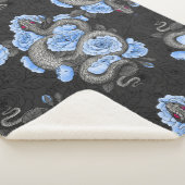 Schlangen und blaue Rose Sherpadecke (3/4)