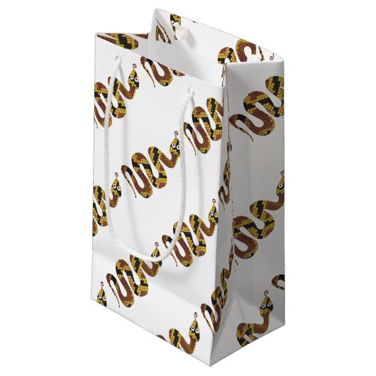 Schlangenbraun- und Gold-Silhouette Kleine Geschenktüte (Vorderseite Schrägansicht)