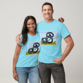 Schlangenkollision. T-Shirt (Unisex)