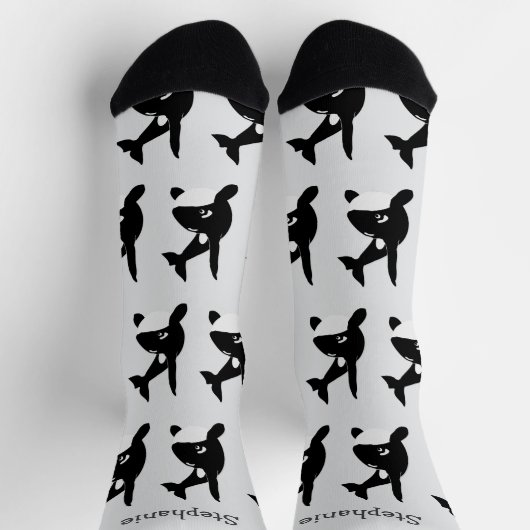 Schlappen mit Killerwal-Design Socken (Oben)