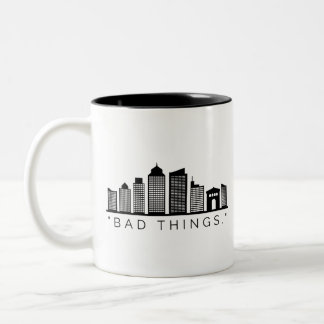 Schlechte Dinge geschehen in Philadelphia: Skyline Zweifarbige Tasse