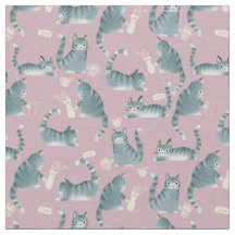 Schlechte graue Tabbattacke klopfen über