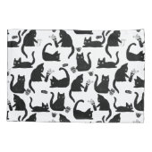 Schlechte Katzen klopfen über Kissenbezug (Rückseite)