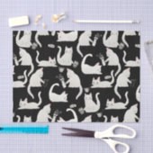 Schlechte Katzen klopfen vorbei, weiße Katzen auf  Seidenpapier (Handwerk)