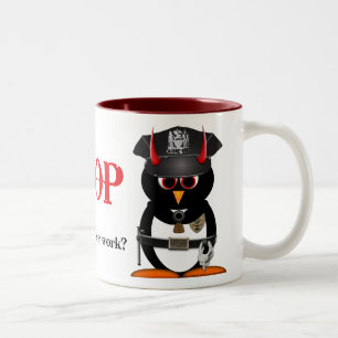 Schlechte Pinguin-Polizei STOPPT! Zweifarbige Tasse