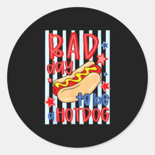 Schlechter Tag patriotisch 4. Juli um ein Hotdog K Runder Aufkleber