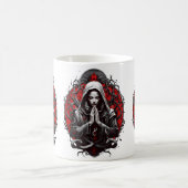 Schleichpriesterin des Schattengartens Kaffeetasse (Mittel)