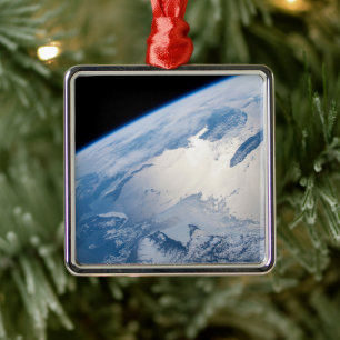 Schlendern Sie vor dem Golf von St. Lawrence in Ka Ornament Aus Metall