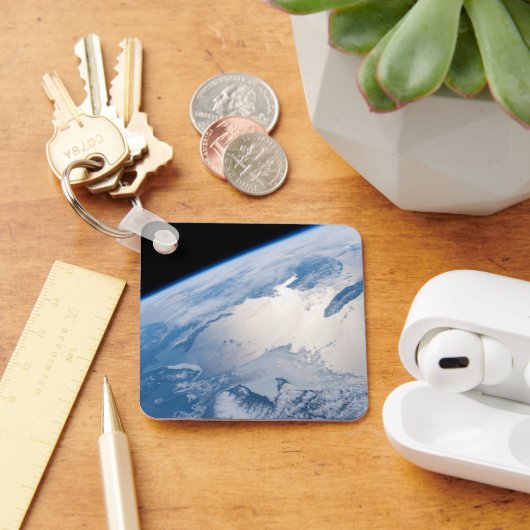 Schlendern Sie vor dem Golf von St. Lawrence in Ka Schlüsselanhänger (Schreibtisch)