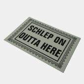 Schlep auf Outta hier Door Mat Fußmatte (Schrägansicht)
